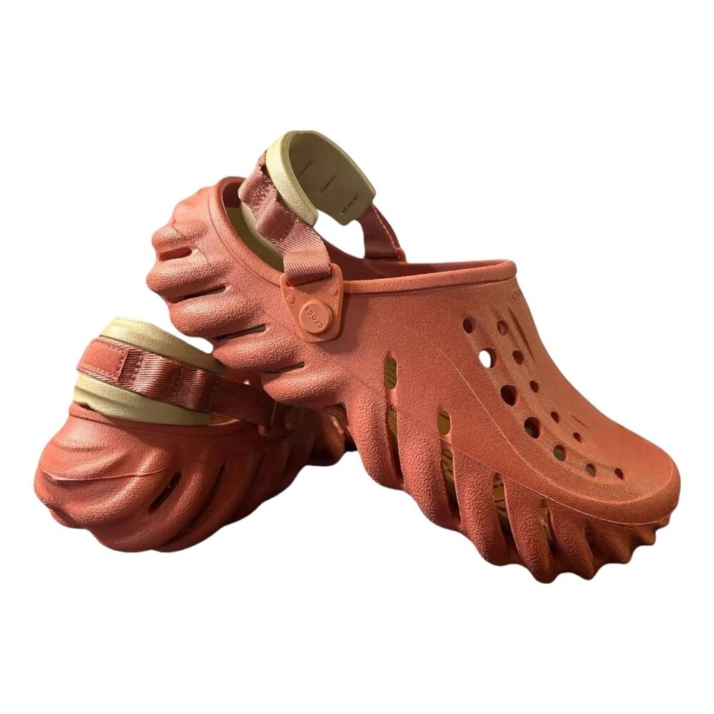 Brand New Crocs Echo Clog Strawberry Wine/Red Wine US Size M6 W8 Unisex Adult